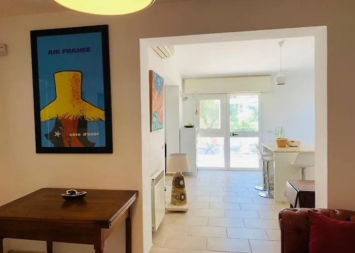 Trullo Sasamaka Ostuni וילה קרוביניו