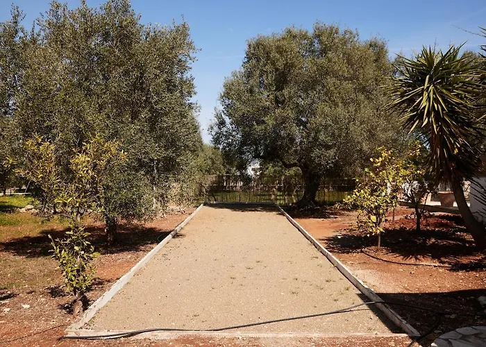 Trullo Sasamaka Ostuni וילה קרוביניו